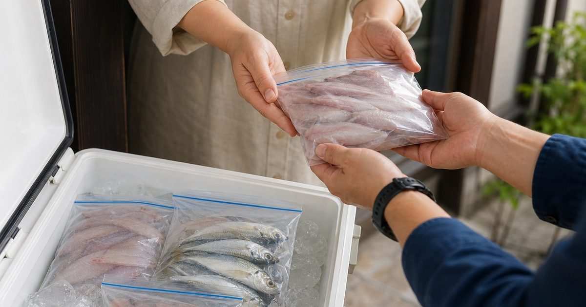 釣った魚を清潔に分ける場面の実写風アイキャッチ
